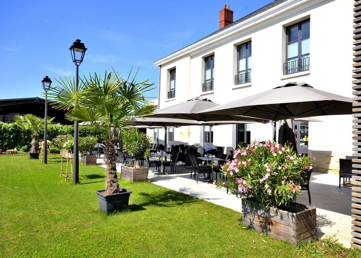 Auberge Du Chateau Bleu Tremblay-en-France Zewnętrze zdjęcie